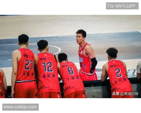 广州篮球队进攻表现分析：优缺点与未来改进方向探讨